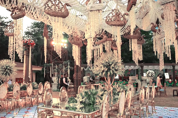 Vintage Outdoor Wedding planning